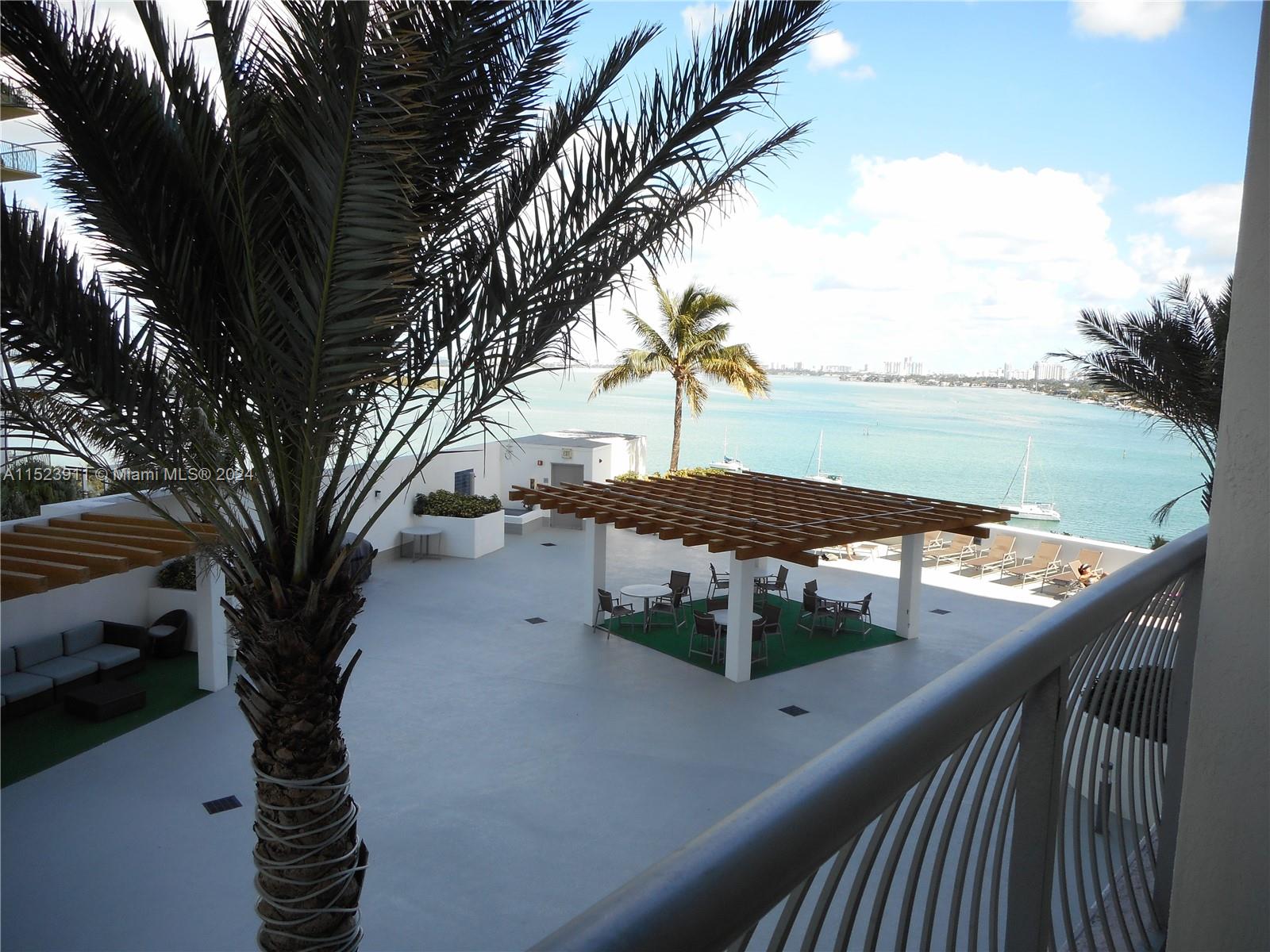 1750 N Bayshore Dr 1205, Miami, Florida 33132, ,1 BathroomBathrooms,Residential,For Sale,1750 N Bayshore Dr 1205,A11523911