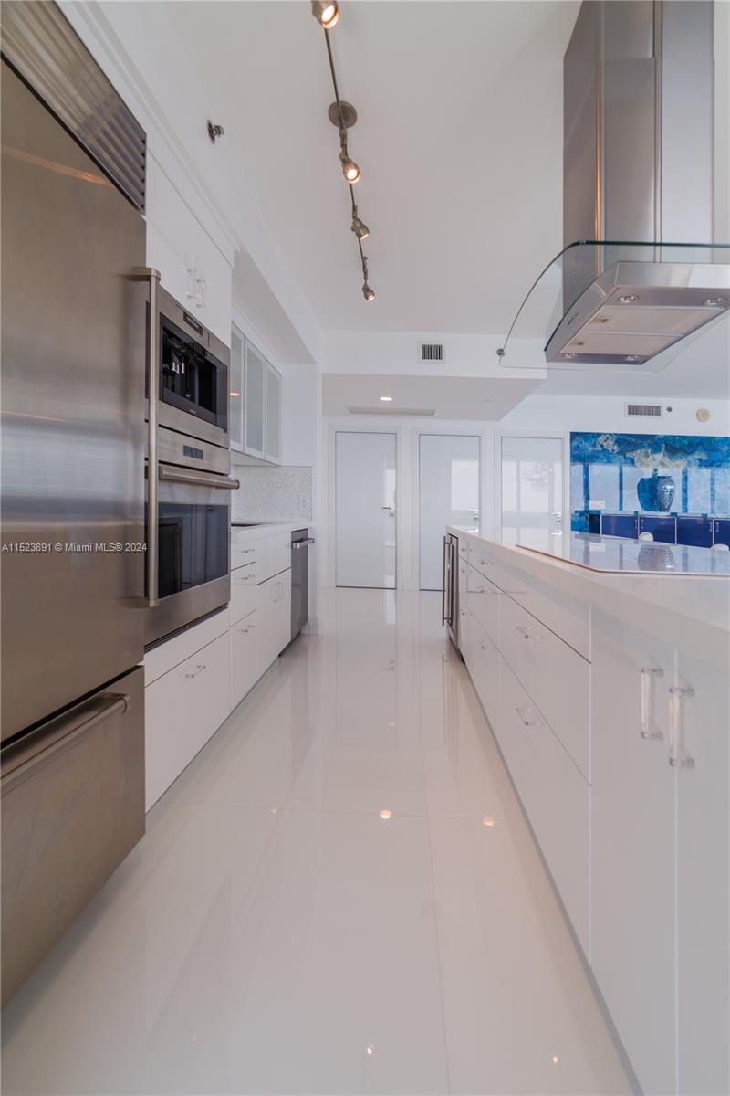 1830 S Ocean Dr 2601, Hallandale Beach, Florida 33009, 3 Bedrooms Bedrooms, ,3 BathroomsBathrooms,Residentiallease,For Rent,1830 S Ocean Dr 2601,A11523891