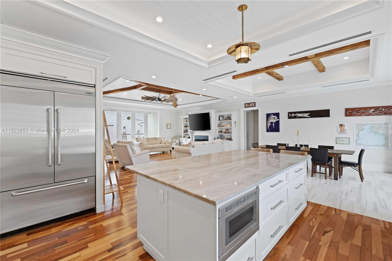 2333 24th St, Lighthouse Point, FL, 33064 United States, 3 Bedrooms Bedrooms, ,4 BathroomsBathrooms,Residential,For Sale,24th St,A11523853