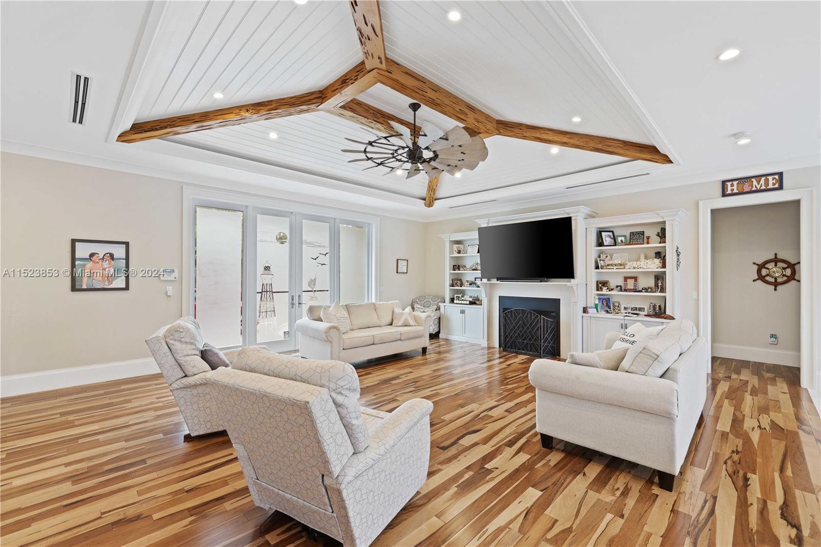 2333 24th St, Lighthouse Point, FL, 33064 United States, 3 Bedrooms Bedrooms, ,4 BathroomsBathrooms,Residential,For Sale,24th St,A11523853