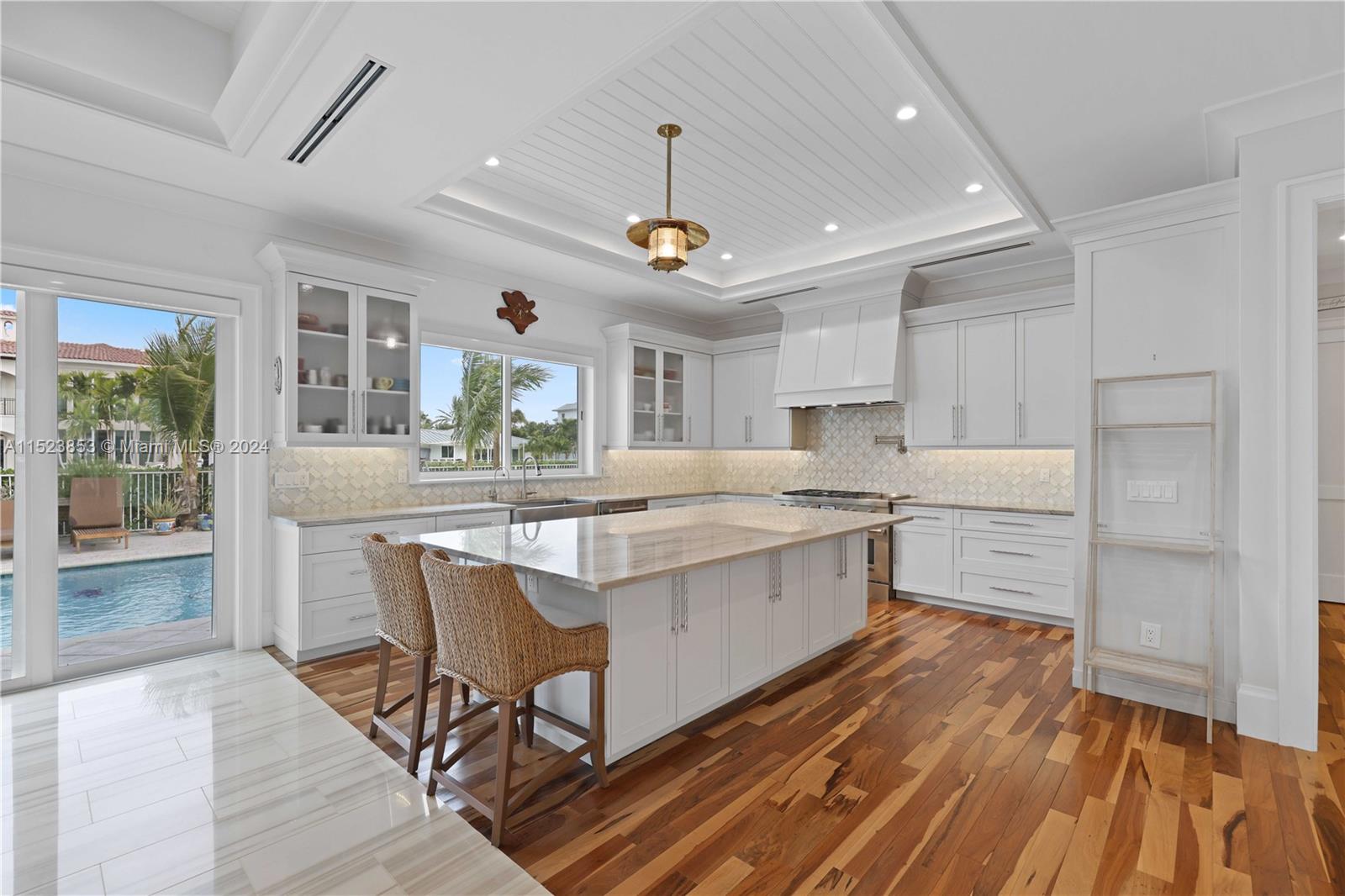 2333 24th St, Lighthouse Point, FL, 33064 United States, 3 Bedrooms Bedrooms, ,4 BathroomsBathrooms,Residential,For Sale,24th St,A11523853