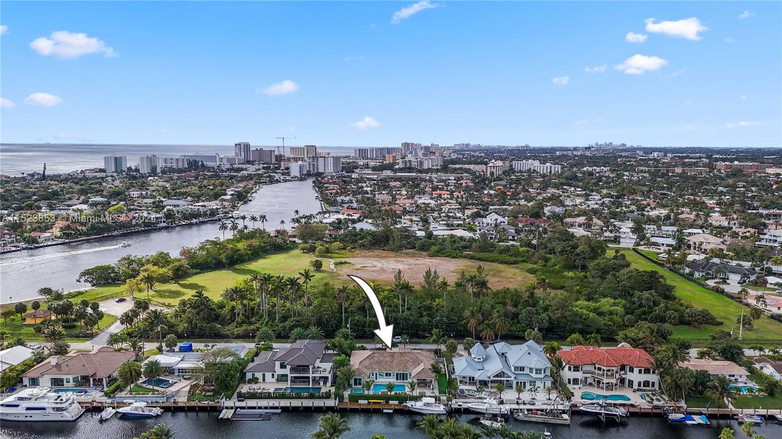 2333 24th St, Lighthouse Point, FL, 33064 United States, 3 Bedrooms Bedrooms, ,4 BathroomsBathrooms,Residential,For Sale,24th St,A11523853