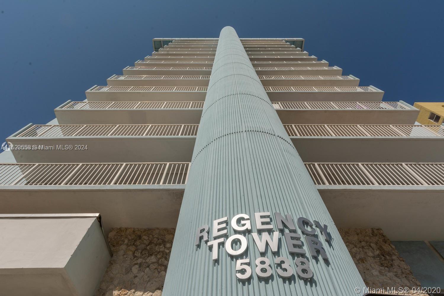 5838 Collins Ave 9E, Miami Beach, Florida 33140, 1 Bedroom Bedrooms, ,1 BathroomBathrooms,Residential,For Sale,5838 Collins Ave 9E,A11523558