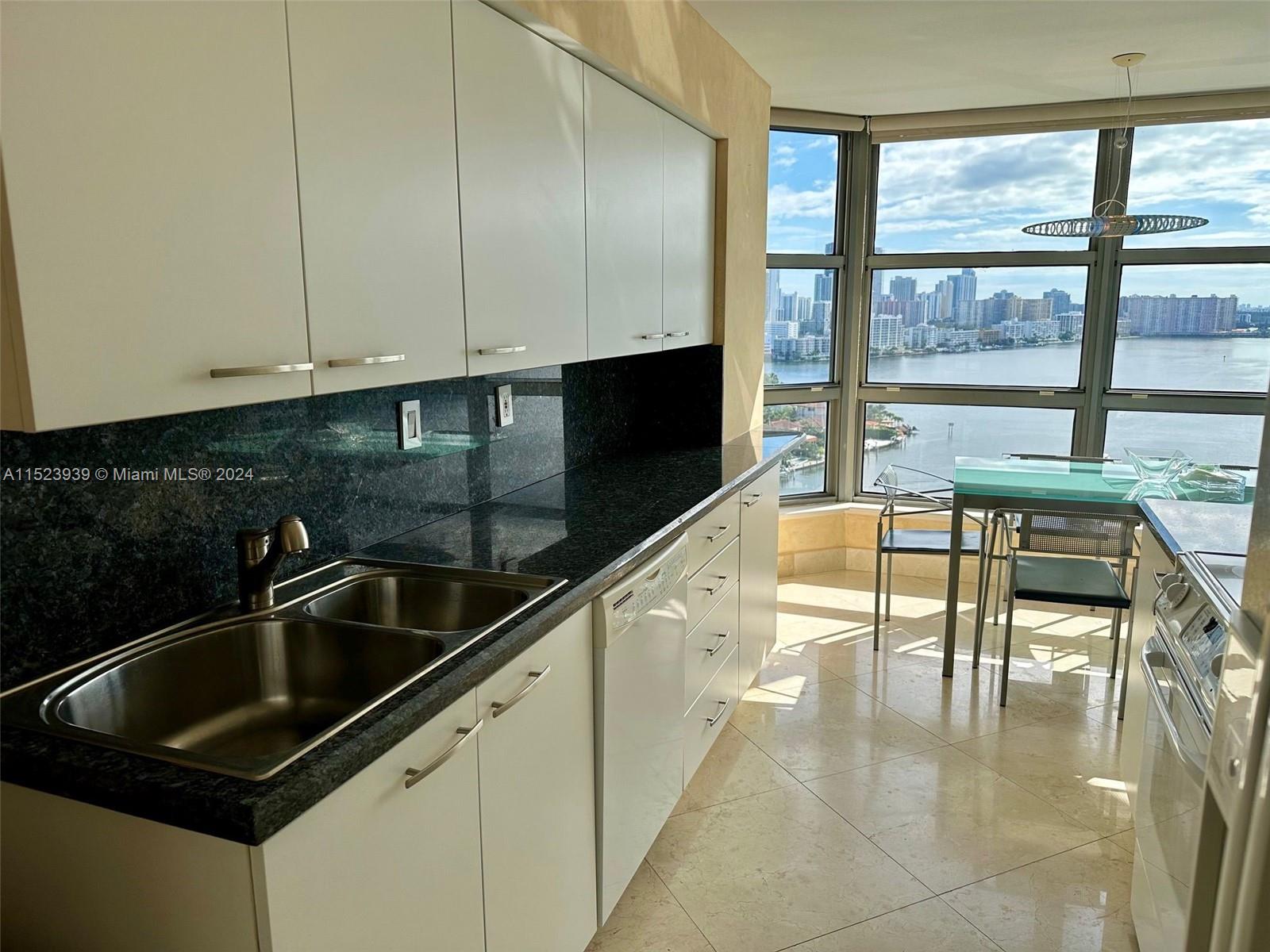 19195 NE 36th Ct 1901, Aventura, Florida 33180, 2 Bedrooms Bedrooms, ,2 BathroomsBathrooms,Residential,For Sale,19195 NE 36th Ct 1901,A11523939