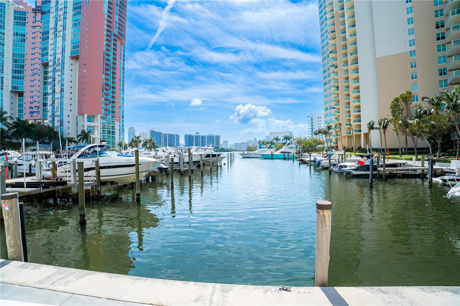 3340 190th St, Aventura, FL, 33180 United States, 2 Bedrooms Bedrooms, ,3 BathroomsBathrooms,Residential,For Sale,190th St,A11523941