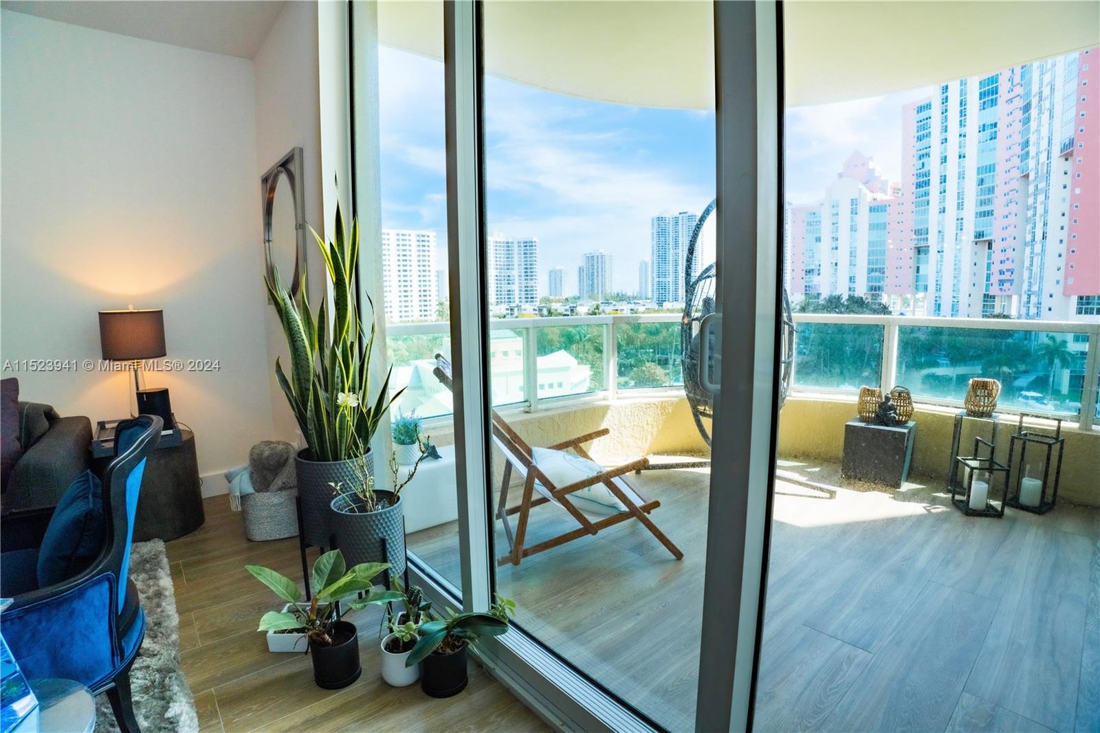 3340 190th St, Aventura, FL, 33180 United States, 2 Bedrooms Bedrooms, ,3 BathroomsBathrooms,Residential,For Sale,190th St,A11523941