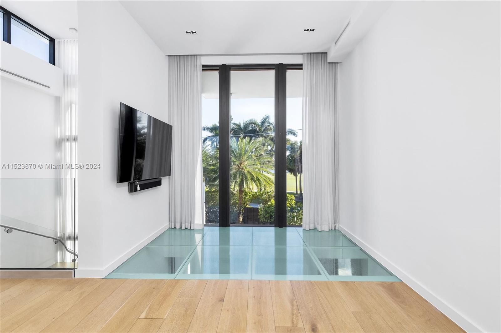 3300 Chase Ave, Miami Beach, FL, 33140 United States, 5 Bedrooms Bedrooms, ,5 BathroomsBathrooms,Residential,For Sale,Chase Ave,A11523870