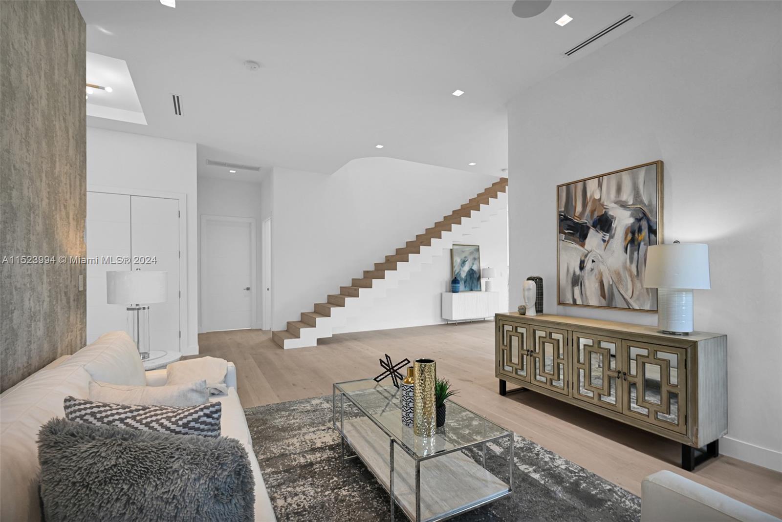 9264 Dickens Ave, Surfside, FL, 33154 United States, 6 Bedrooms Bedrooms, ,4 BathroomsBathrooms,Residential,For Sale,Dickens Ave,A11523994