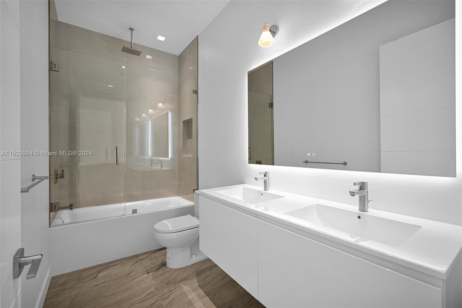 9264 Dickens Ave, Surfside, FL, 33154 United States, 6 Bedrooms Bedrooms, ,4 BathroomsBathrooms,Residential,For Sale,Dickens Ave,A11523994