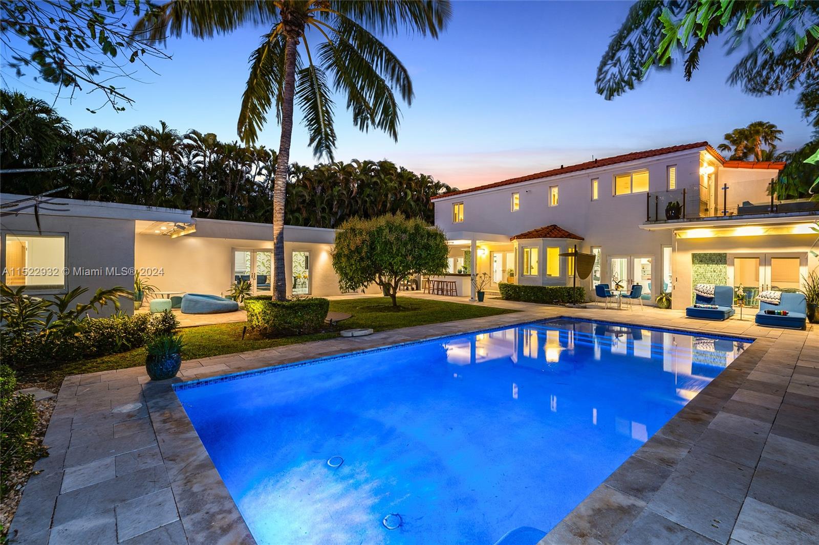 2550 Flamingo Dr, Miami Beach, FL, 33140 United States, 4 Bedrooms Bedrooms, ,4 BathroomsBathrooms,Residential,For Sale,Flamingo Dr,A11522932