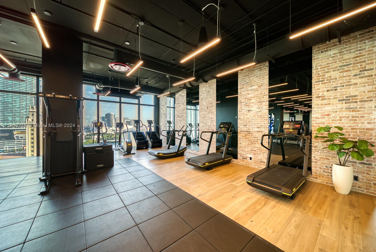 398 NE 5th St 4415, Miami, Florida 33132, 1 Bedroom Bedrooms, ,1 BathroomBathrooms,Residential,For Sale,398 NE 5th St 4415,A11523746