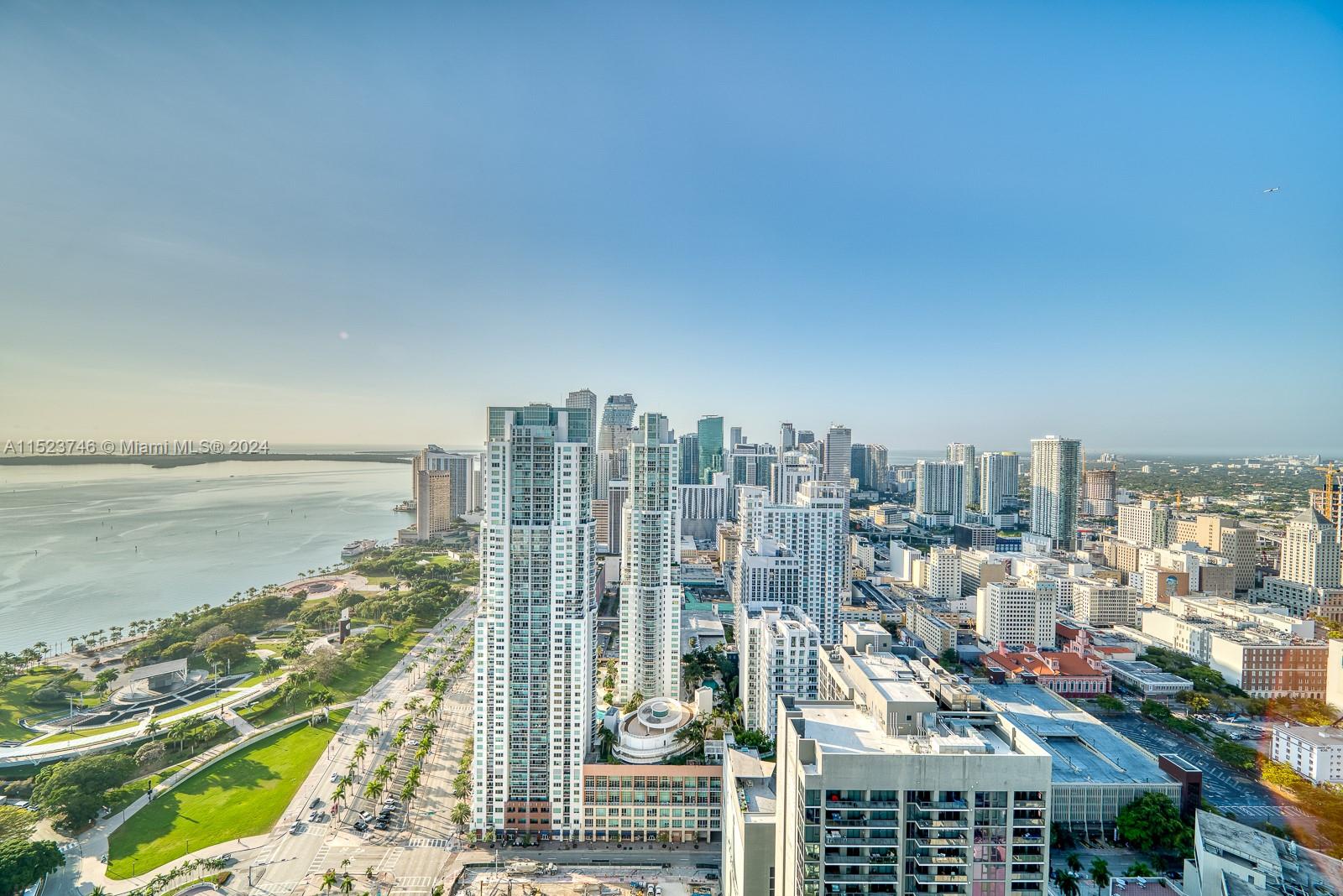 398 NE 5th St 4415, Miami, Florida 33132, 1 Bedroom Bedrooms, ,1 BathroomBathrooms,Residential,For Sale,398 NE 5th St 4415,A11523746