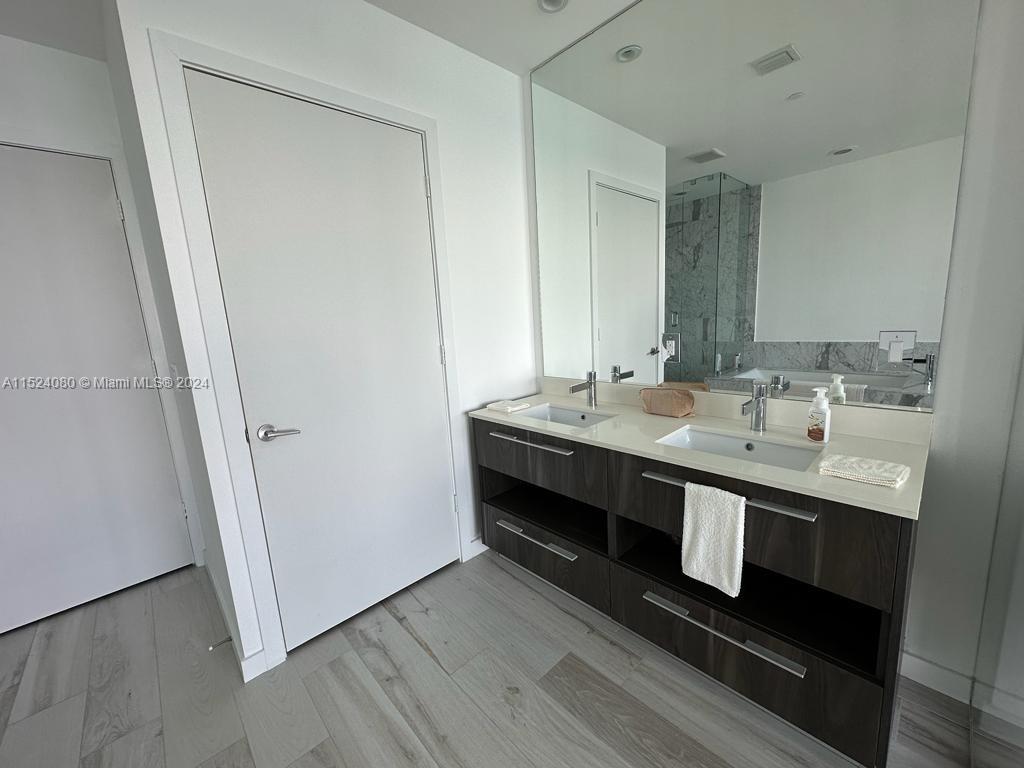 480 NE 31st St 1902, Miami, Florida 33137, 1 Bedroom Bedrooms, ,2 BathroomsBathrooms,Residentiallease,For Rent,480 NE 31st St 1902,A11524080