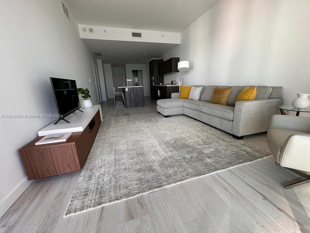 480 NE 31st St 1902, Miami, Florida 33137, 1 Bedroom Bedrooms, ,2 BathroomsBathrooms,Residentiallease,For Rent,480 NE 31st St 1902,A11524080