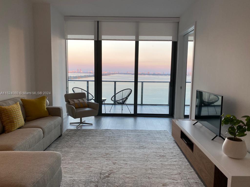 480 NE 31st St 1902, Miami, Florida 33137, 1 Bedroom Bedrooms, ,2 BathroomsBathrooms,Residentiallease,For Rent,480 NE 31st St 1902,A11524080