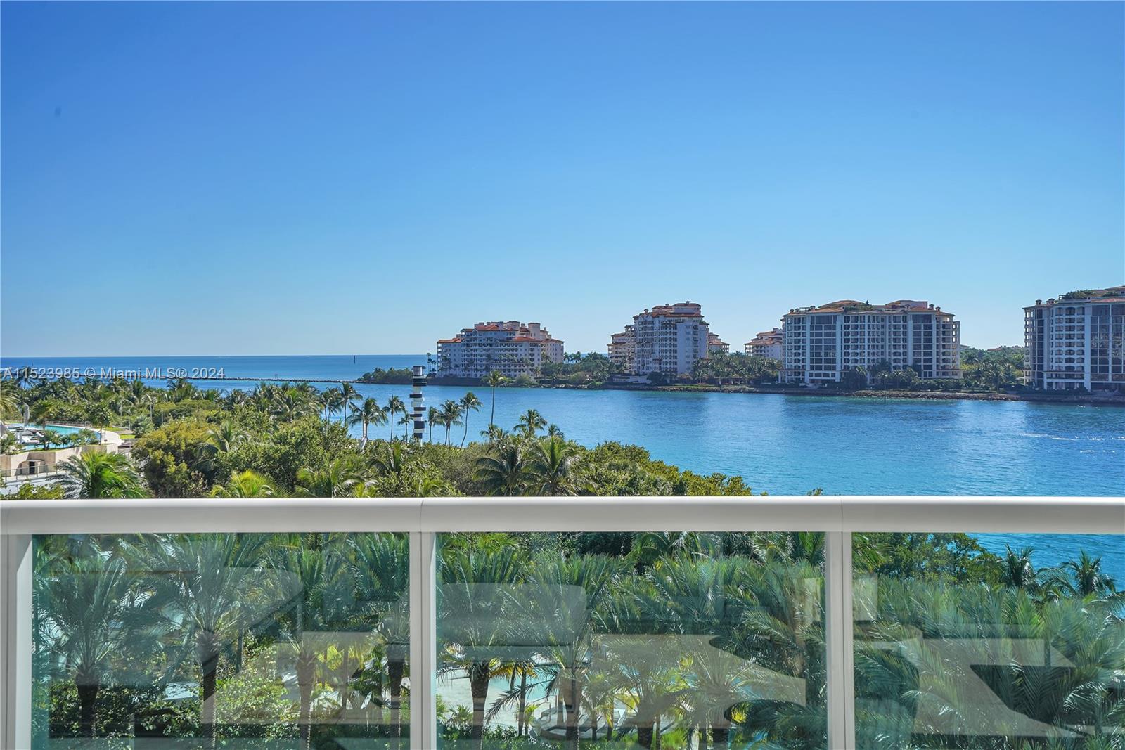 1000 S Pointe Dr 604, Miami Beach, Florida 33139, 3 Bedrooms Bedrooms, ,3 BathroomsBathrooms,Residentiallease,For Rent,1000 S Pointe Dr 604,A11523985