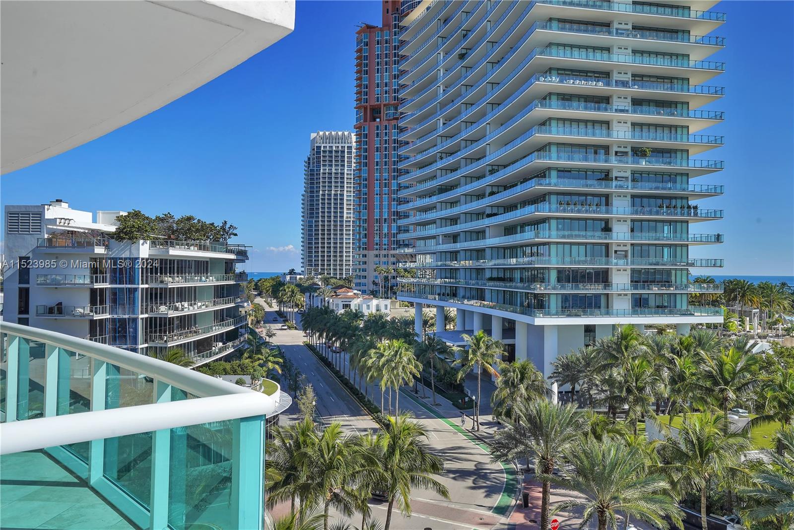 1000 S Pointe Dr 604, Miami Beach, Florida 33139, 3 Bedrooms Bedrooms, ,3 BathroomsBathrooms,Residentiallease,For Rent,1000 S Pointe Dr 604,A11523985