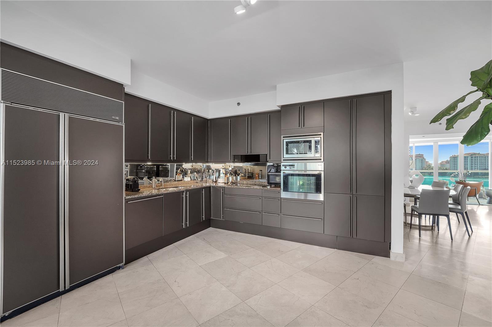 1000 S Pointe Dr 604, Miami Beach, Florida 33139, 3 Bedrooms Bedrooms, ,3 BathroomsBathrooms,Residentiallease,For Rent,1000 S Pointe Dr 604,A11523985