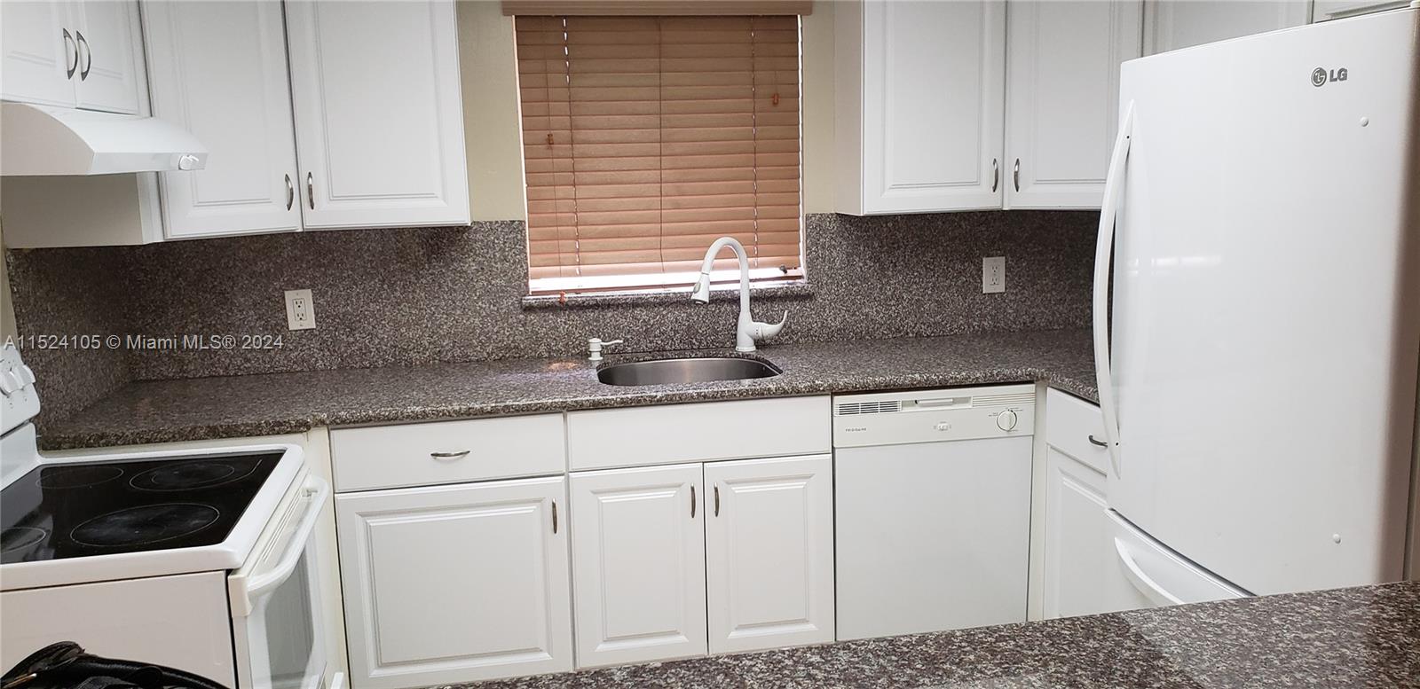 3202 SW 3 St., Miami, Florida 33135, 3 Bedrooms Bedrooms, 1 Room Rooms,2 BathroomsBathrooms,Residential,For Sale,3202 SW 3 St.,A11524105