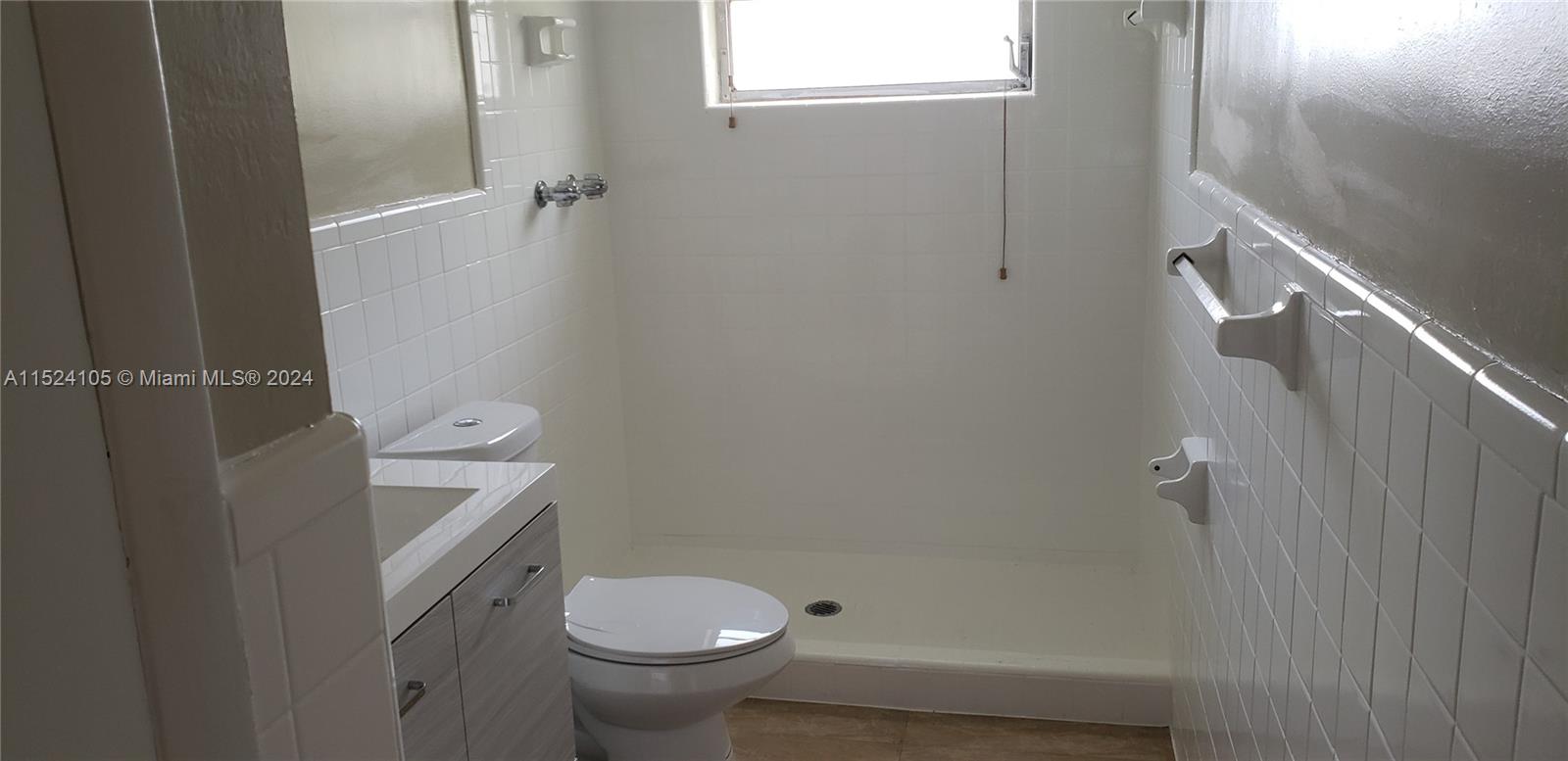 3202 SW 3 St., Miami, Florida 33135, 3 Bedrooms Bedrooms, 1 Room Rooms,2 BathroomsBathrooms,Residential,For Sale,3202 SW 3 St.,A11524105