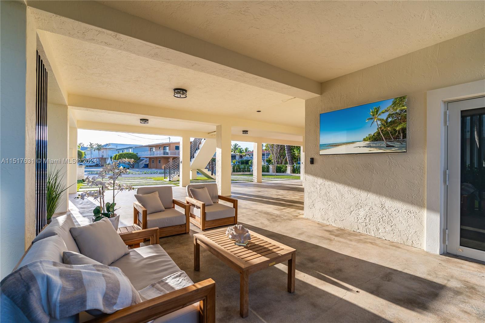 190 Biscayne Blvd, Islamorada, FL, 33036 United States, 3 Bedrooms Bedrooms, ,2 BathroomsBathrooms,Residential,For Sale,Biscayne Blvd,A11517631