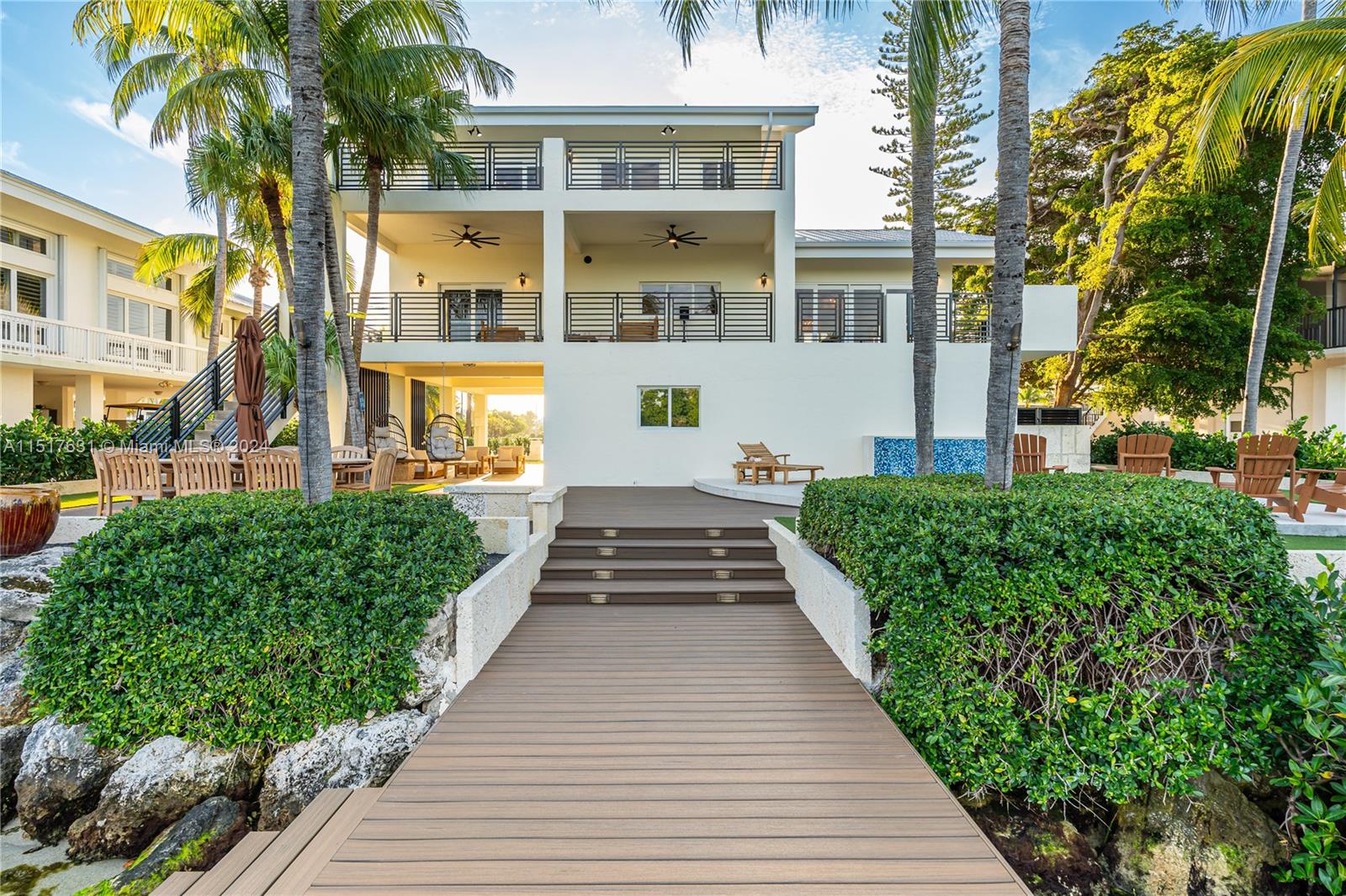 190 Biscayne Blvd, Islamorada, FL, 33036 United States, 3 Bedrooms Bedrooms, ,2 BathroomsBathrooms,Residential,For Sale,Biscayne Blvd,A11517631