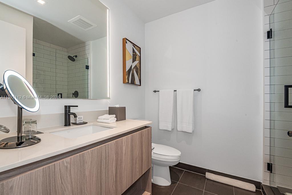 398 NE 5th St 4412, Miami, Florida 33132, ,1 BathroomBathrooms,Residential,For Sale,398 NE 5th St 4412,A11523112