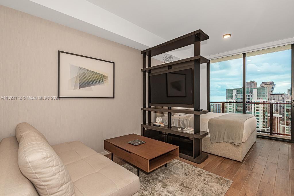 398 NE 5th St 4412, Miami, Florida 33132, ,1 BathroomBathrooms,Residential,For Sale,398 NE 5th St 4412,A11523112