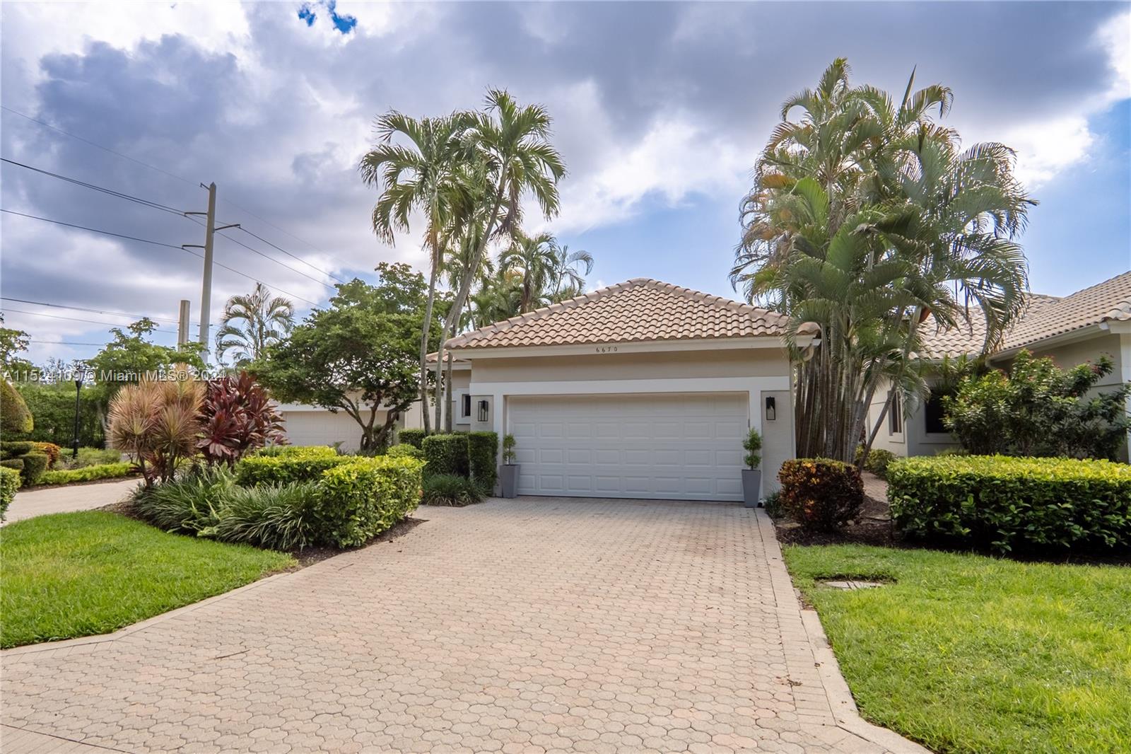 Boca Raton, FL, 33496 United States, 3 Bedrooms Bedrooms, ,2 BathroomsBathrooms,Residential,For Sale,A11524109