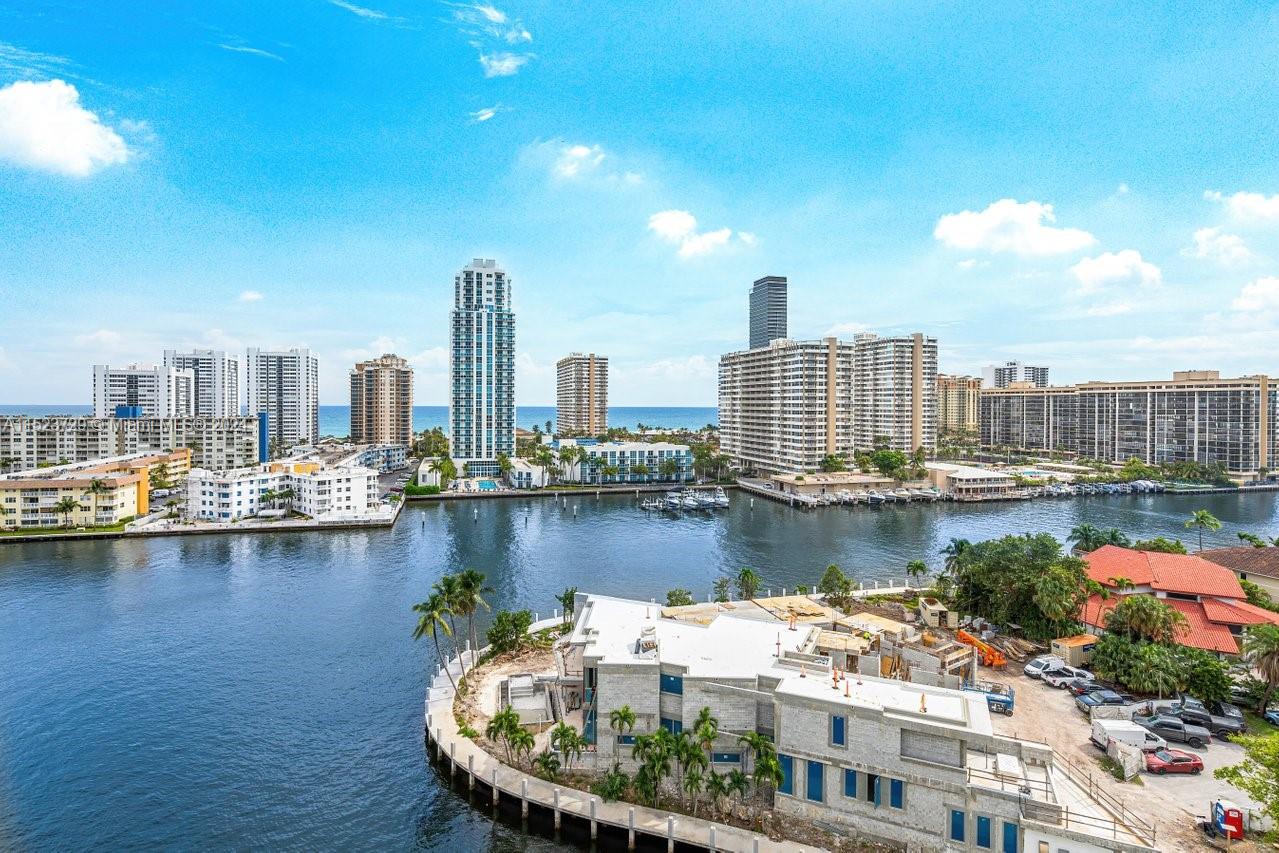 137 Golden Isles Dr 1105, Hallandale Beach, Florida 33009, 2 Bedrooms Bedrooms, ,2 BathroomsBathrooms,Residential,For Sale,137 Golden Isles Dr 1105,A11523729