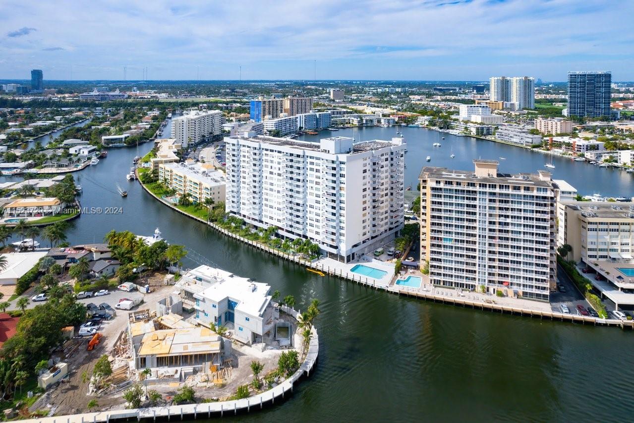 137 Golden Isles Dr 1105, Hallandale Beach, Florida 33009, 2 Bedrooms Bedrooms, ,2 BathroomsBathrooms,Residential,For Sale,137 Golden Isles Dr 1105,A11523729