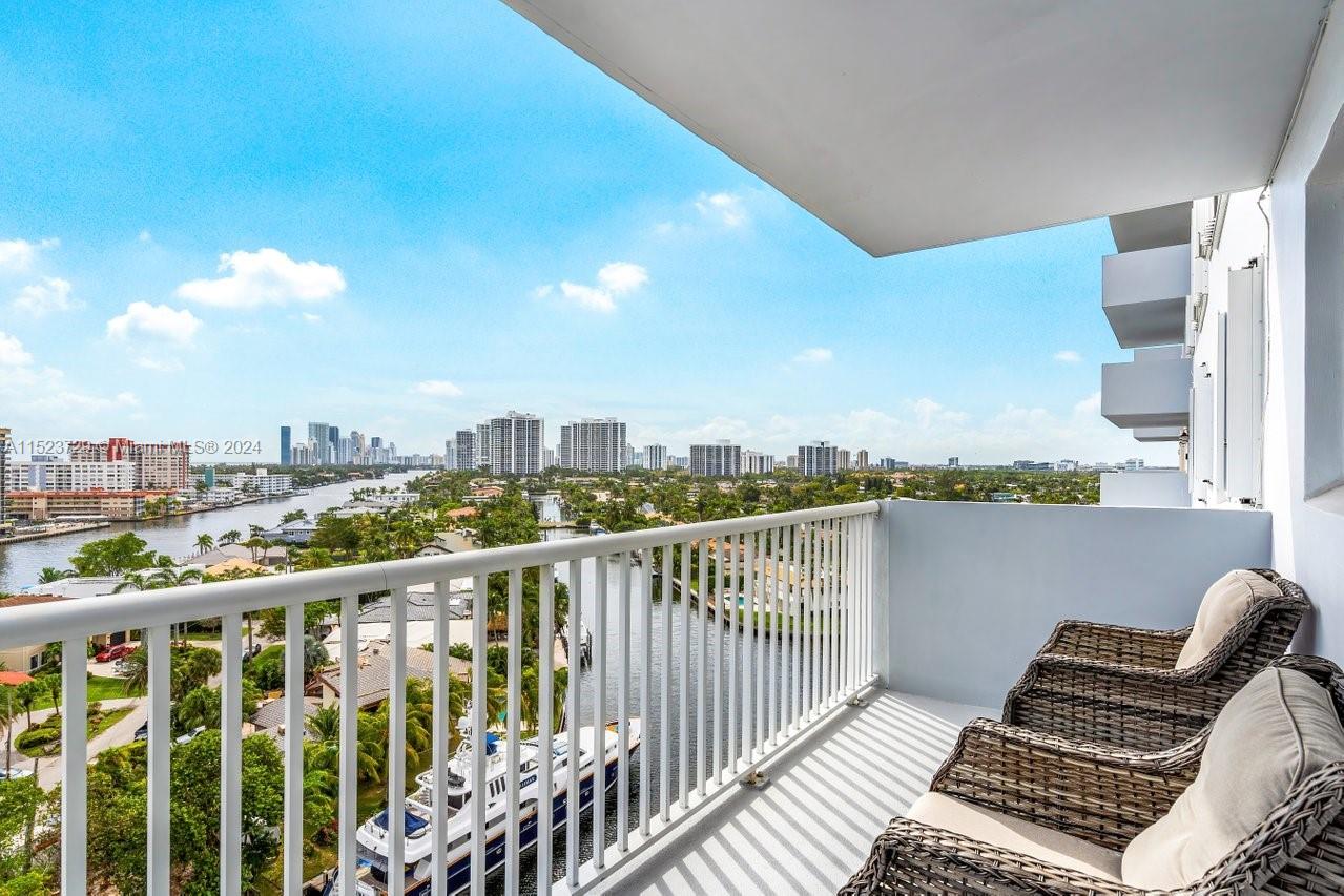 137 Golden Isles Dr 1105, Hallandale Beach, Florida 33009, 2 Bedrooms Bedrooms, ,2 BathroomsBathrooms,Residential,For Sale,137 Golden Isles Dr 1105,A11523729