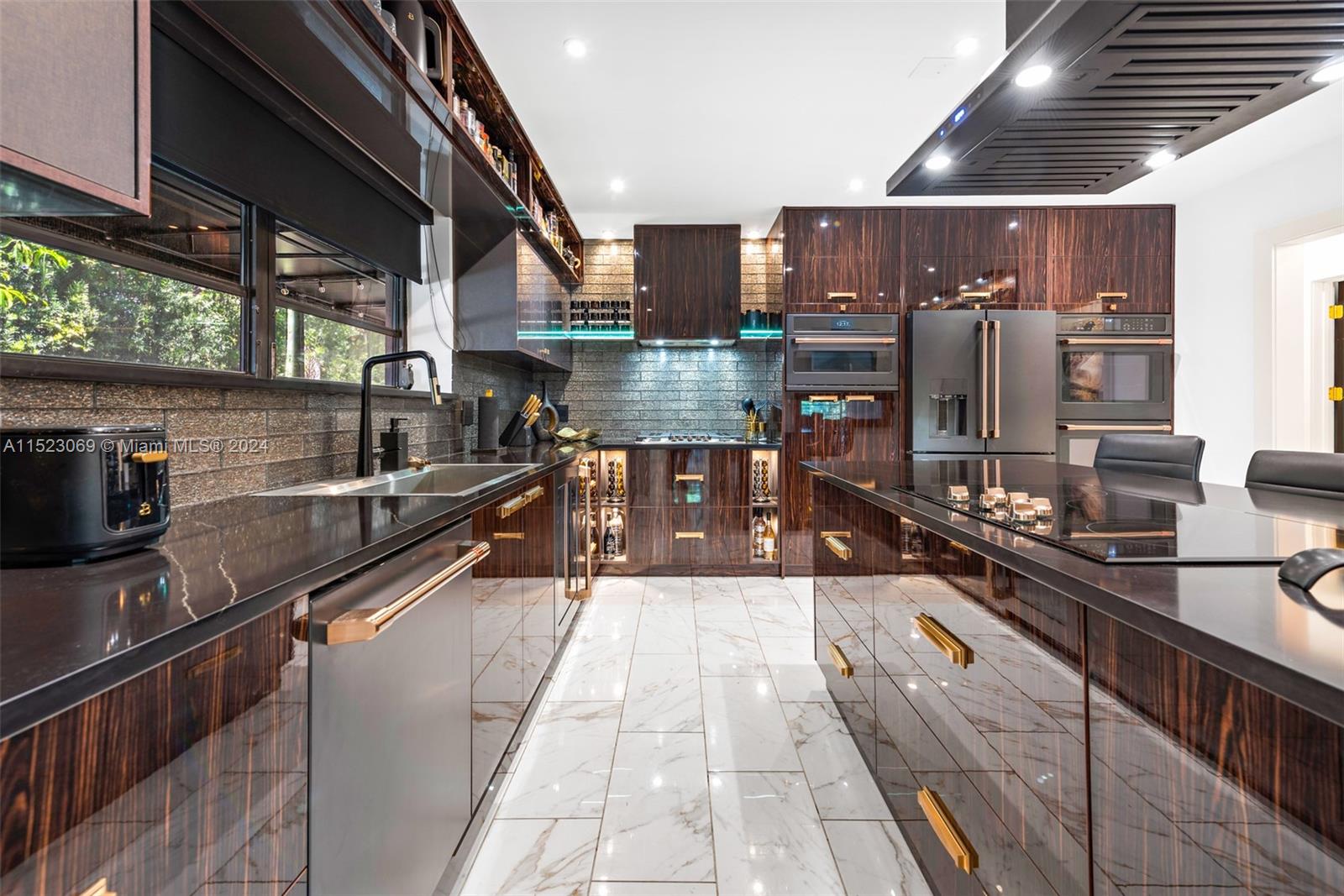 205 Fairway Dr, Miami Beach, Florida 33141, 4 Bedrooms Bedrooms, ,3 BathroomsBathrooms,Residential,For Sale,205 Fairway Dr,A11523069