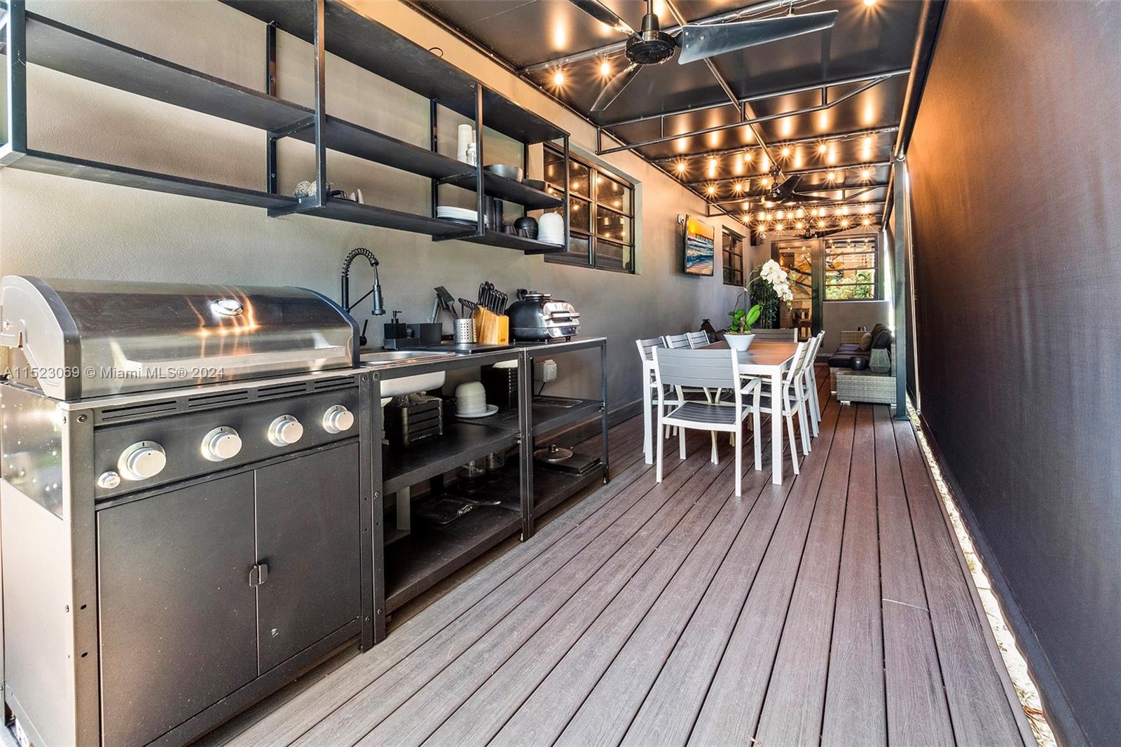 205 Fairway Dr, Miami Beach, Florida 33141, 4 Bedrooms Bedrooms, ,3 BathroomsBathrooms,Residential,For Sale,205 Fairway Dr,A11523069