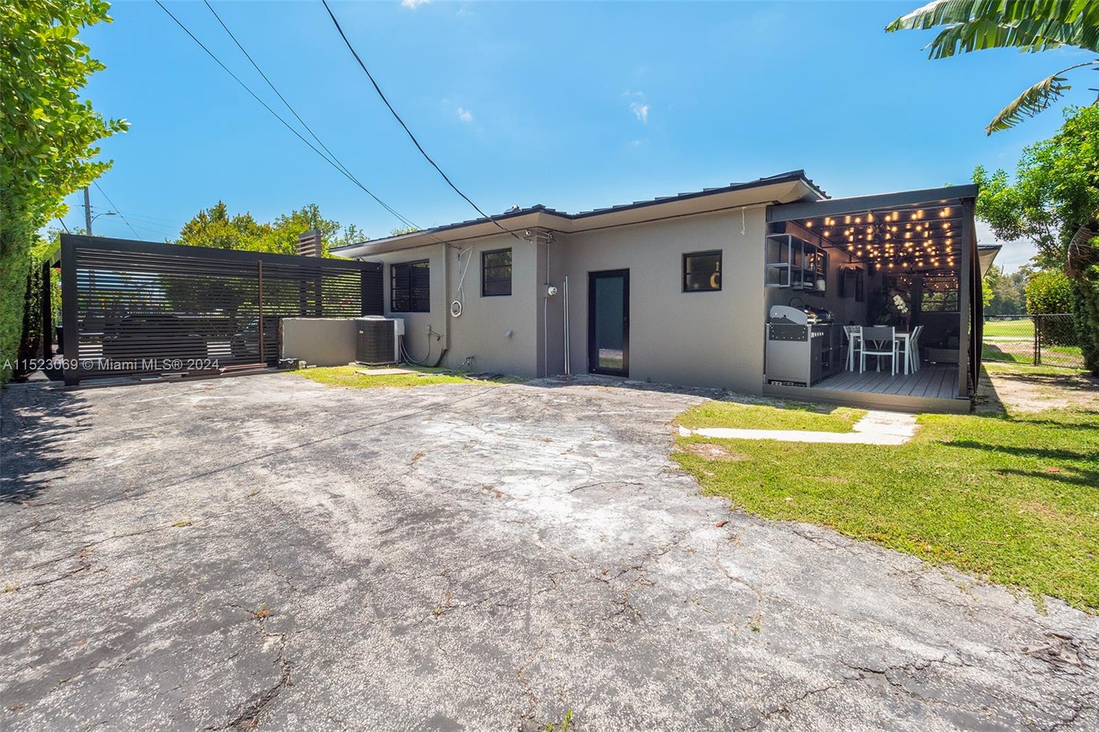 205 Fairway Dr, Miami Beach, Florida 33141, 4 Bedrooms Bedrooms, ,3 BathroomsBathrooms,Residential,For Sale,205 Fairway Dr,A11523069