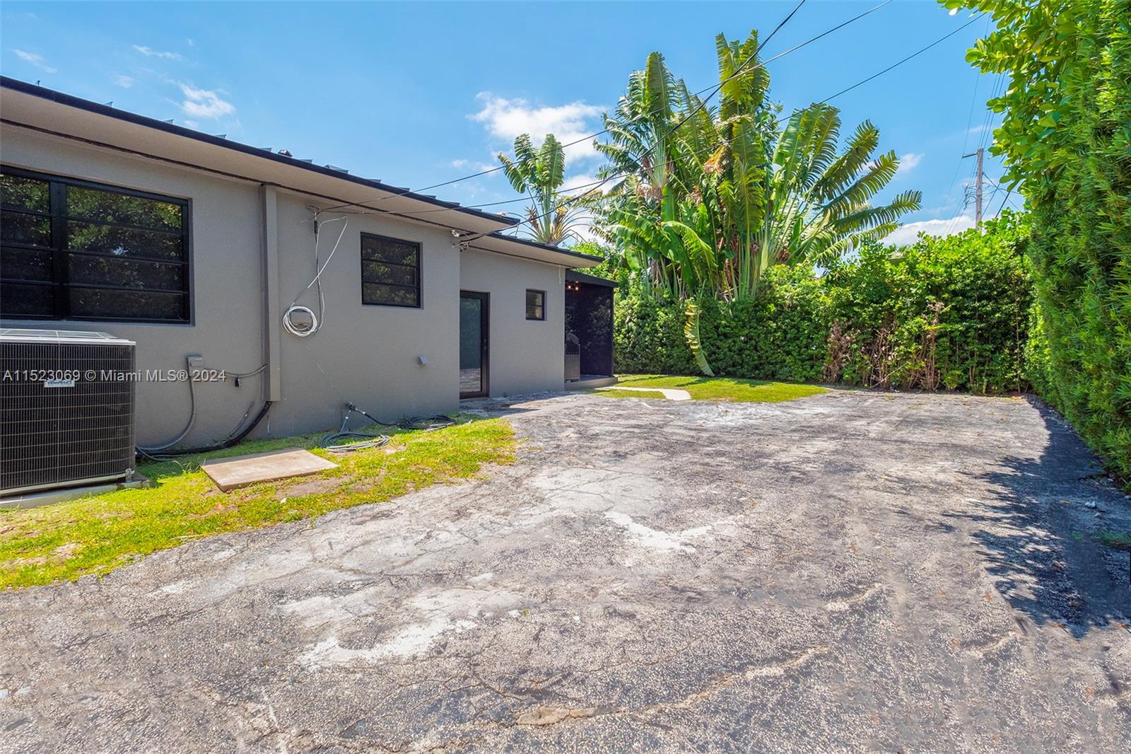 205 Fairway Dr, Miami Beach, Florida 33141, 4 Bedrooms Bedrooms, ,3 BathroomsBathrooms,Residential,For Sale,205 Fairway Dr,A11523069