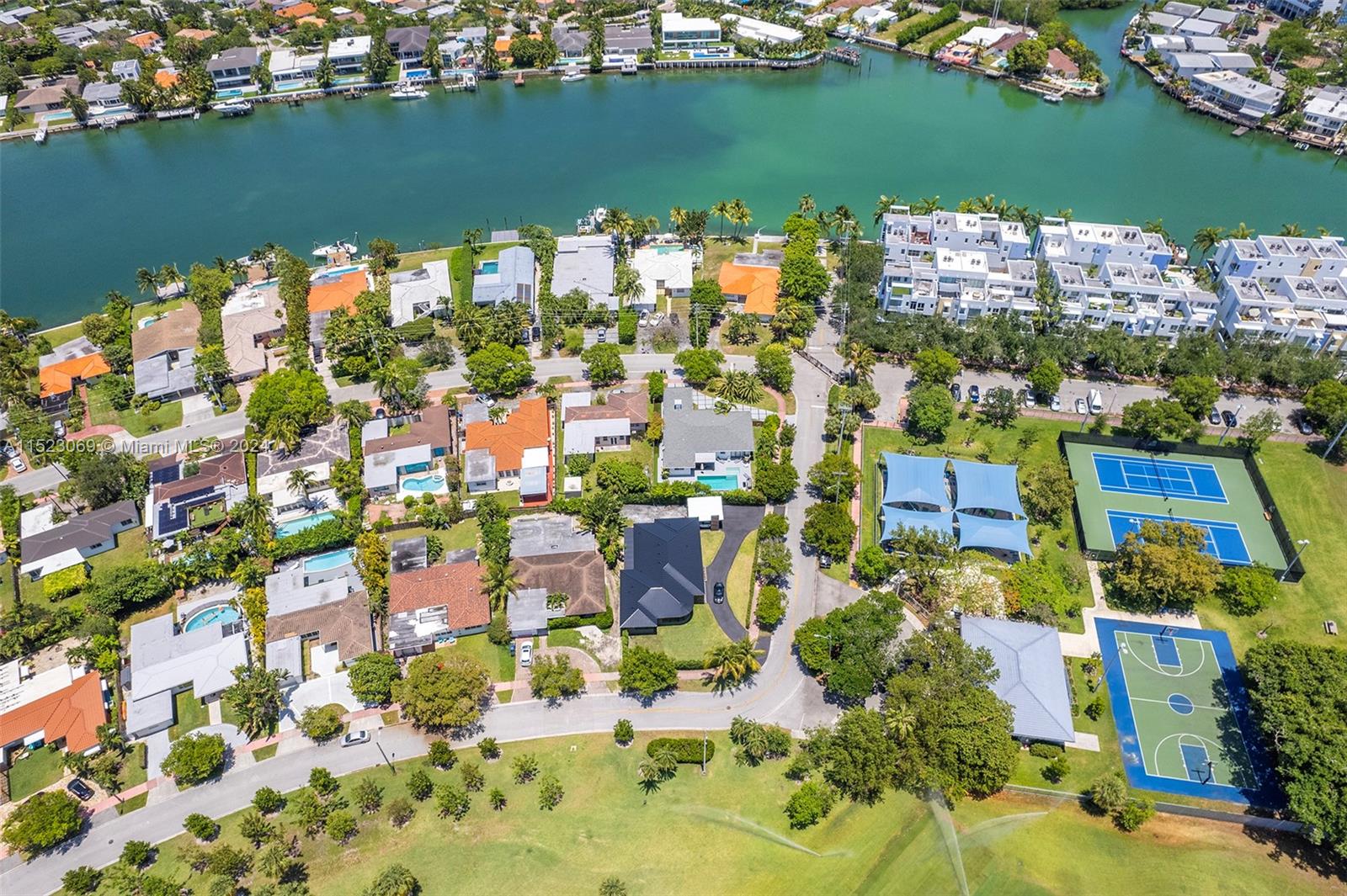 205 Fairway Dr, Miami Beach, Florida 33141, 4 Bedrooms Bedrooms, ,3 BathroomsBathrooms,Residential,For Sale,205 Fairway Dr,A11523069