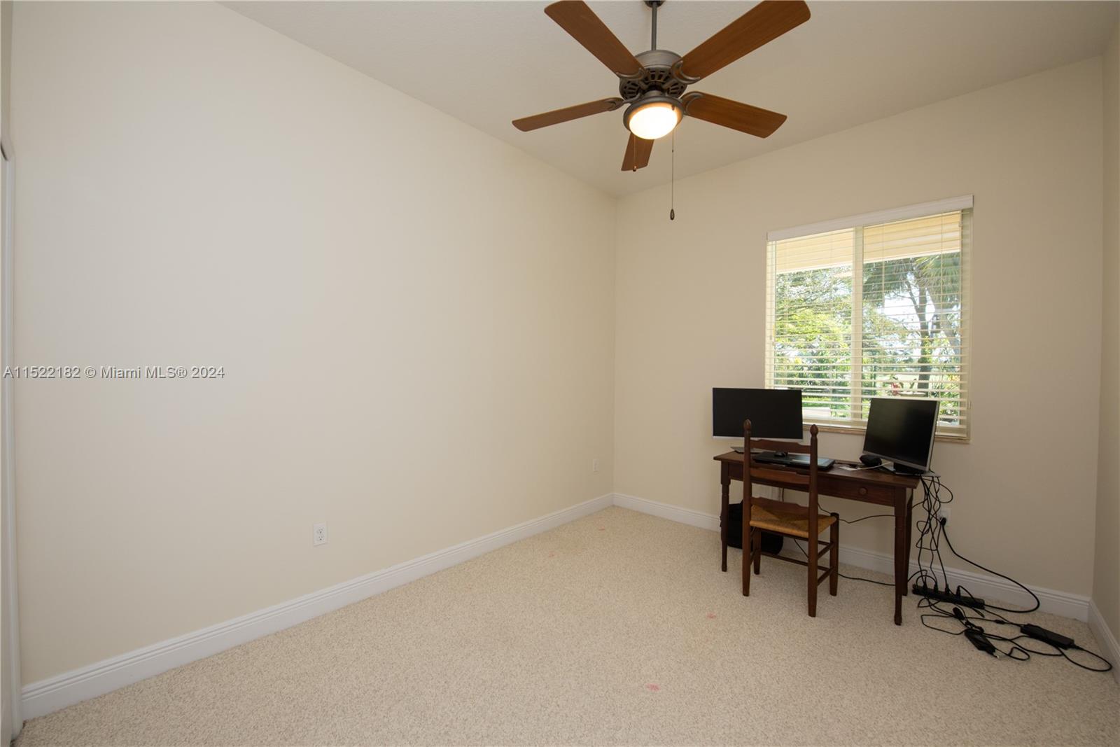 1966 SE 23rd Ct, Homestead, Florida 33035, 4 Bedrooms Bedrooms, 10 Rooms Rooms,3 BathroomsBathrooms,Residential,For Sale,1966 SE 23rd Ct,A11522182