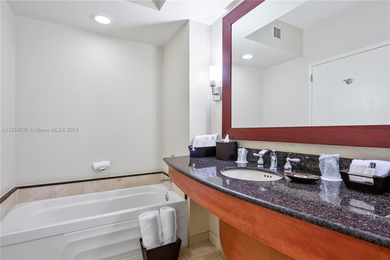 18001 Collins Ave, Sunny Isles Beach, FL, 33160 United States, ,1 BathroomBathrooms,Residential,For Sale,Collins Ave,A11524030