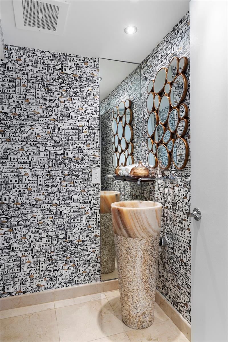 5801 Collins Ave, Miami Beach, FL, 33140 United States, 4 Bedrooms Bedrooms, ,5 BathroomsBathrooms,Residential,For Sale,Collins Ave,A11523708