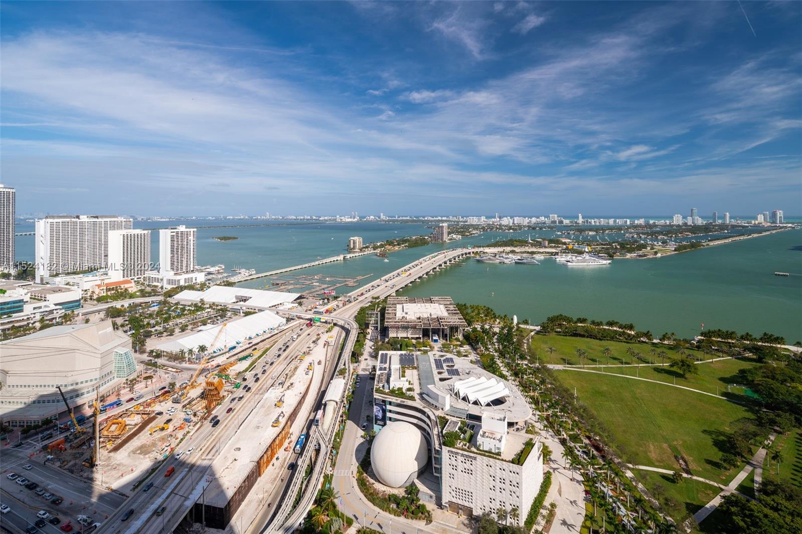 1040 Biscayne Blvd 3704, Miami, Florida 33132, 2 Bedrooms Bedrooms, ,2 BathroomsBathrooms,Residentiallease,For Rent,1040 Biscayne Blvd 3704,A11524182