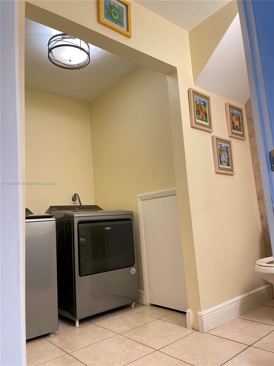 6380 W 27th Ln 104-20, Hialeah, Florida 33016, 3 Bedrooms Bedrooms, ,2 BathroomsBathrooms,Residential,For Sale,6380 W 27th Ln 104-20,A11520408