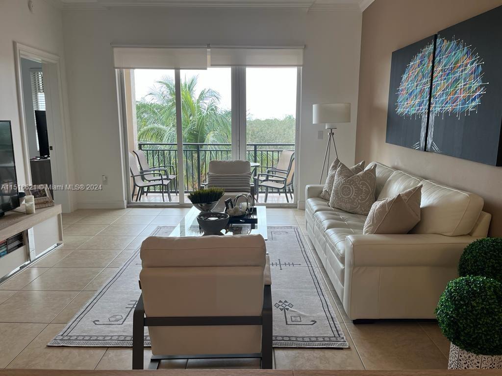 16135 Emerald Estates Dr 462, Weston, Florida 33331, 1 Bedroom Bedrooms, ,1 BathroomBathrooms,Residential,For Sale,16135 Emerald Estates Dr 462,A11518621