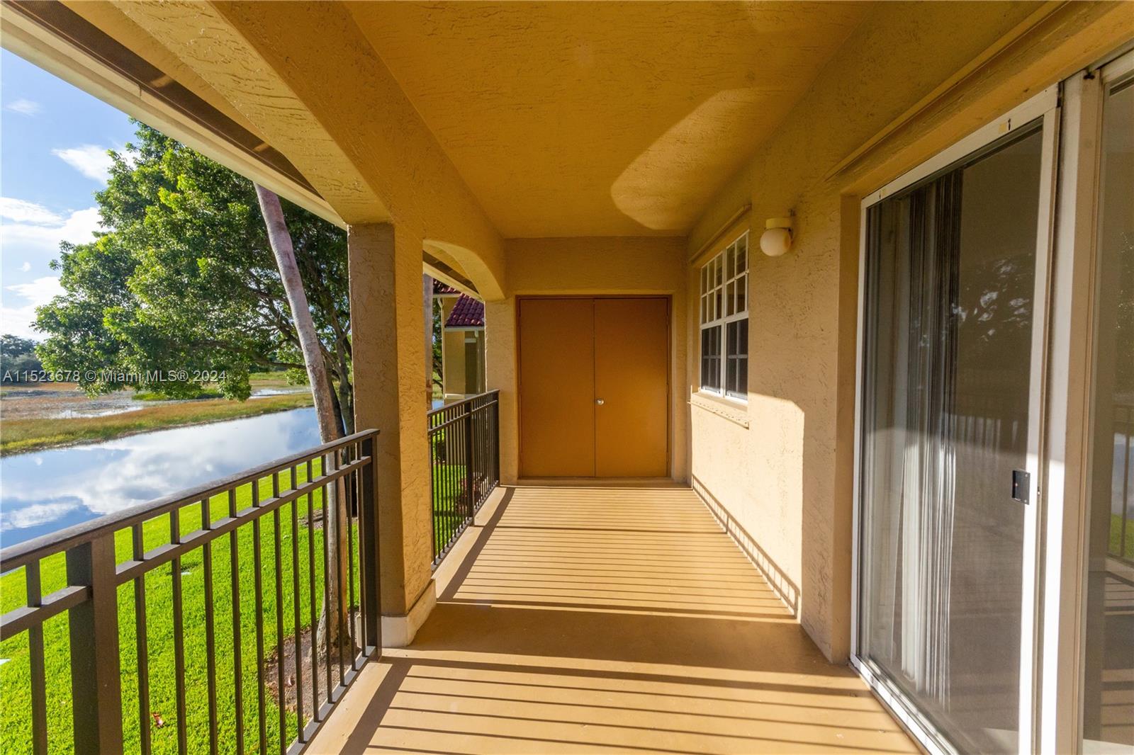 231 116th Ave, Pembroke Pines, FL, 33025 United States, 2 Bedrooms Bedrooms, ,2 BathroomsBathrooms,Residential,For Sale,116th Ave,A11523678