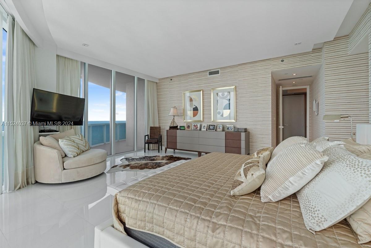 15901 Collins Ave, Sunny Isles Beach, FL, 33160 United States, 3 Bedrooms Bedrooms, ,3 BathroomsBathrooms,Residential,For Sale,Collins Ave,A11524037