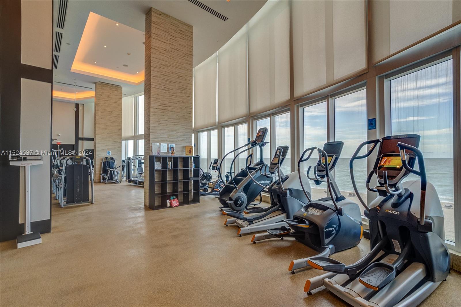 15901 Collins Ave, Sunny Isles Beach, FL, 33160 United States, 3 Bedrooms Bedrooms, ,3 BathroomsBathrooms,Residential,For Sale,Collins Ave,A11524037