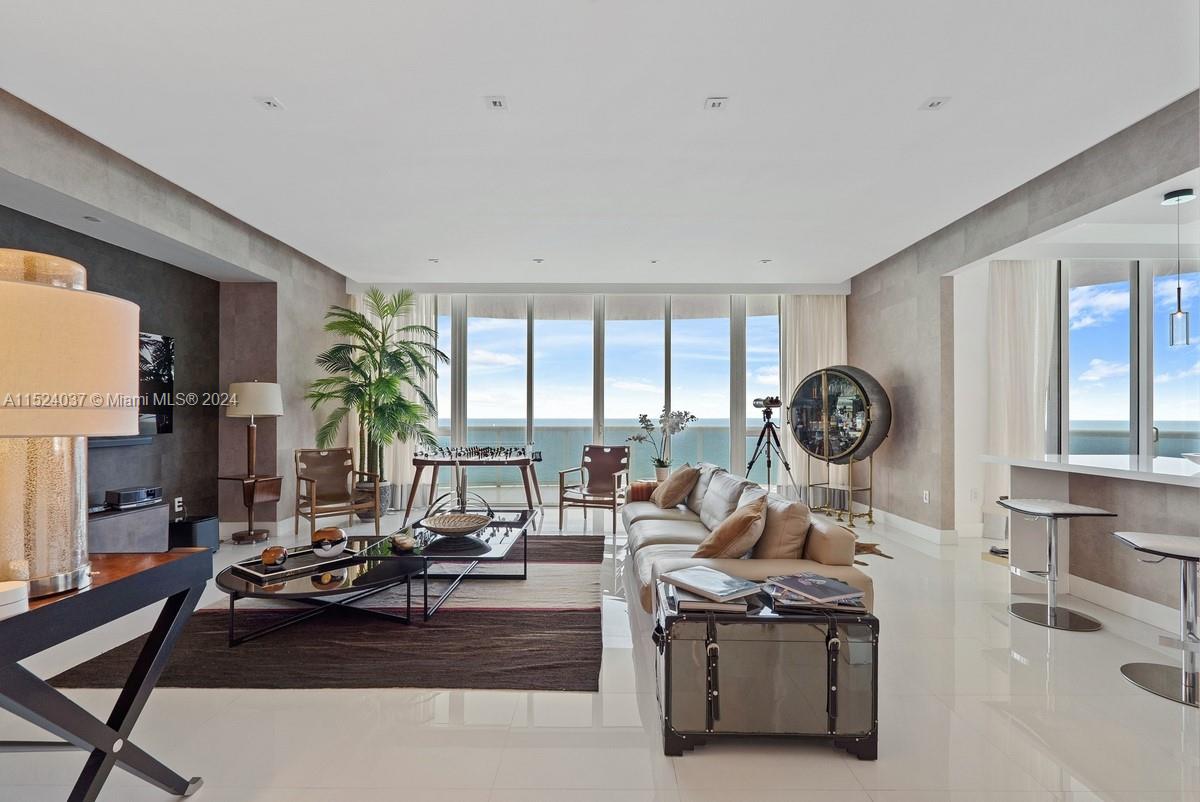15901 Collins Ave, Sunny Isles Beach, FL, 33160 United States, 3 Bedrooms Bedrooms, ,3 BathroomsBathrooms,Residential,For Sale,Collins Ave,A11524037