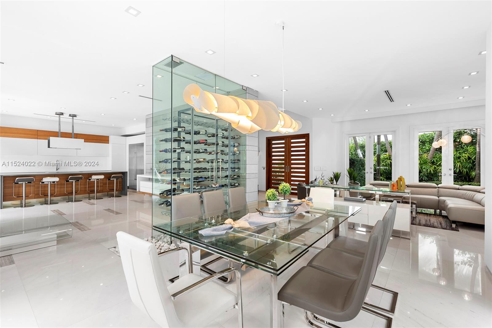 19963 NE 37th Ave, Aventura, Florida 33180, 5 Bedrooms Bedrooms, ,5 BathroomsBathrooms,Residential,For Sale,19963 NE 37th Ave,A11524022