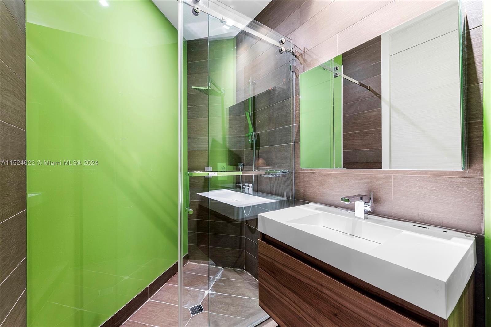 19963 NE 37th Ave, Aventura, Florida 33180, 5 Bedrooms Bedrooms, ,5 BathroomsBathrooms,Residential,For Sale,19963 NE 37th Ave,A11524022