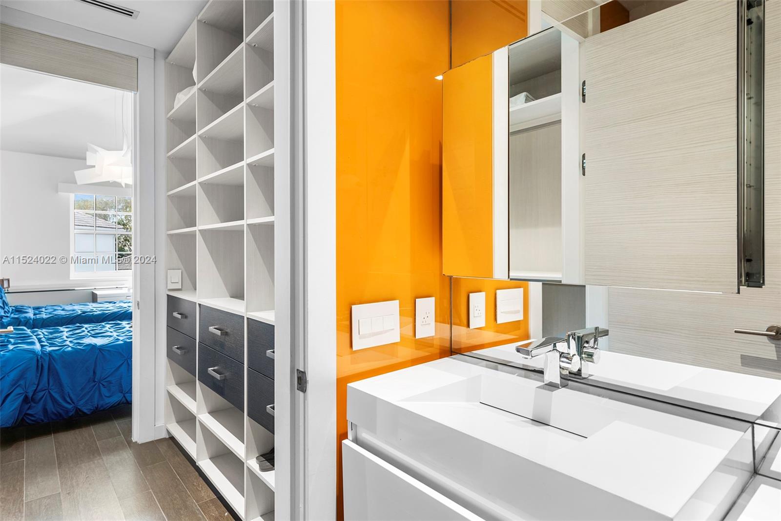 19963 NE 37th Ave, Aventura, Florida 33180, 5 Bedrooms Bedrooms, ,5 BathroomsBathrooms,Residential,For Sale,19963 NE 37th Ave,A11524022